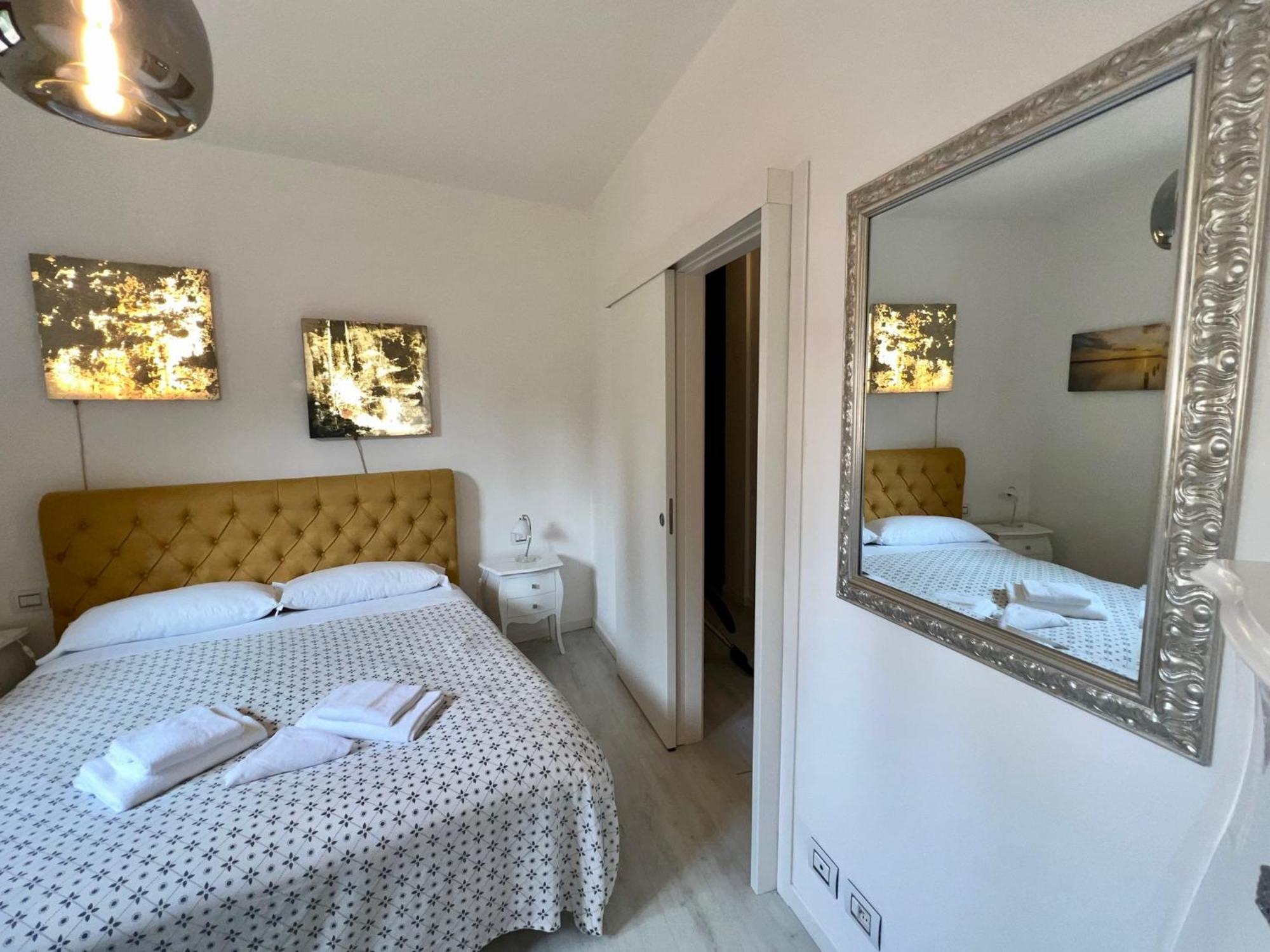 Appartamento Al Castello Padenghe sul Garda Kültér fotó